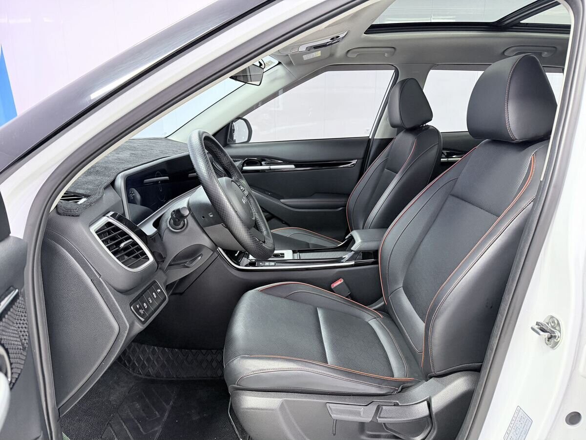 Kia Seltos 2023 - фото автомобиля