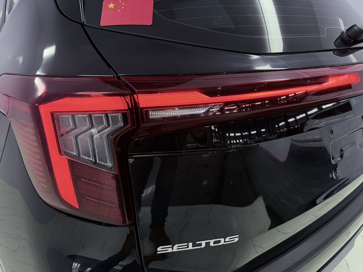 Kia Seltos 2023 - фото автомобиля