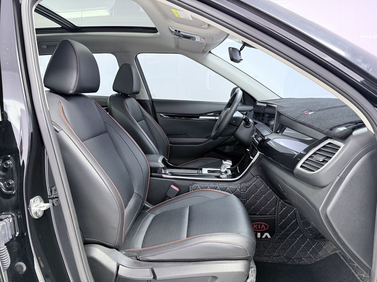 Kia Seltos 2023 - фото автомобиля