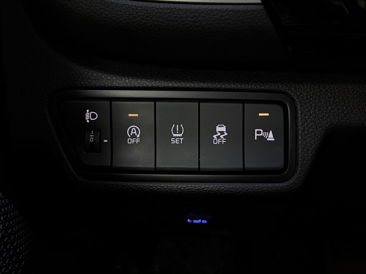 Kia Seltos 2023 - фото автомобиля