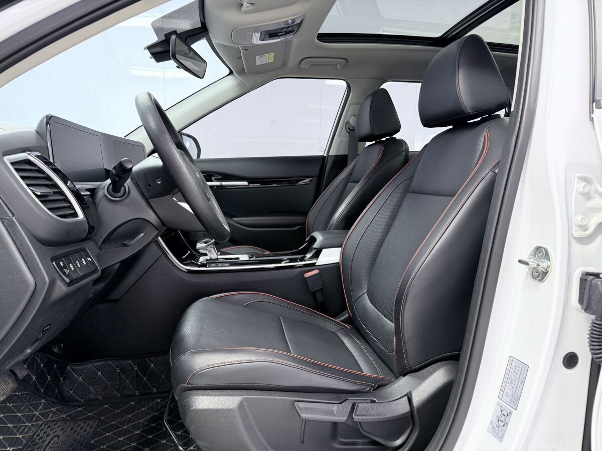 Kia Seltos 2023 - фото автомобиля