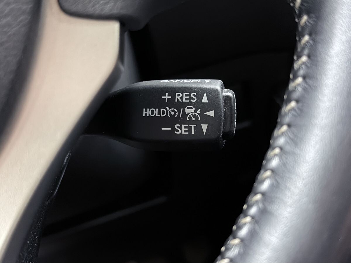 Lexus NX200 2021 - фото автомобиля