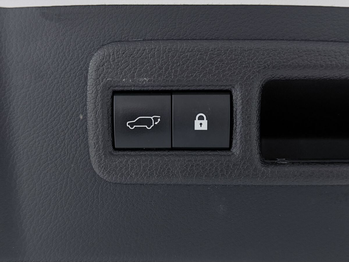 Lexus NX200 2021 - фото автомобиля