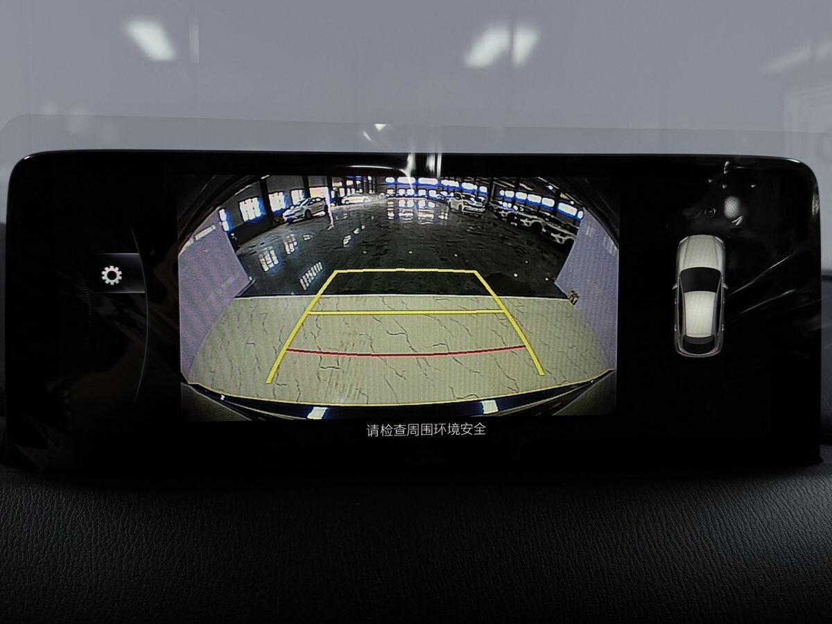 Mazda CX-5 2025 - фото автомобиля