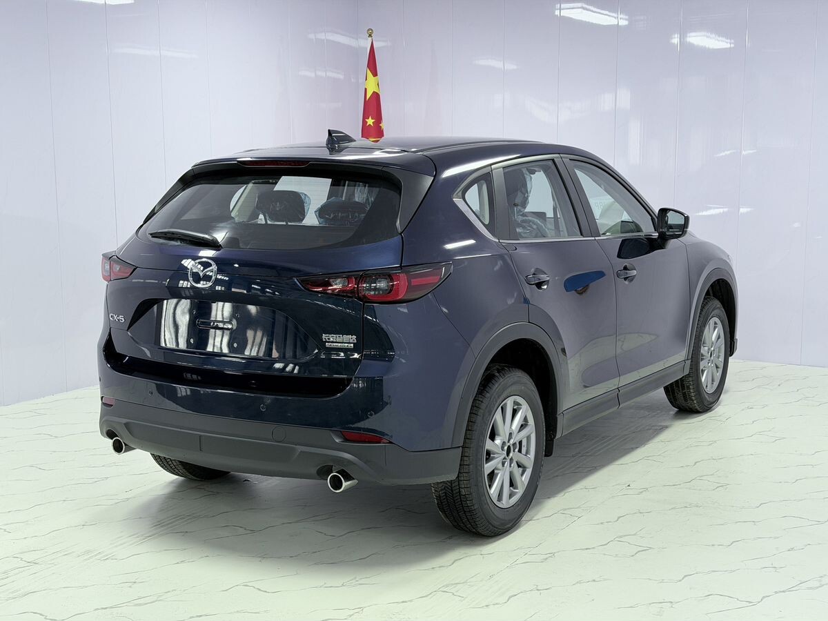 Mazda CX-5 2025 - фото автомобиля