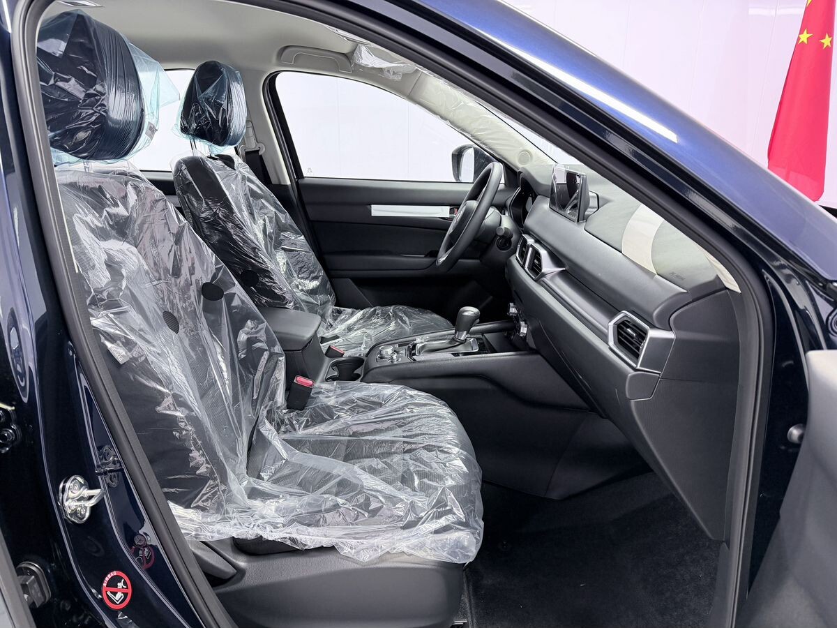 Mazda CX-5 2025 - фото автомобиля