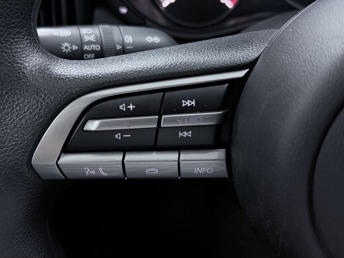 Mazda CX-50 2023 - фото автомобиля