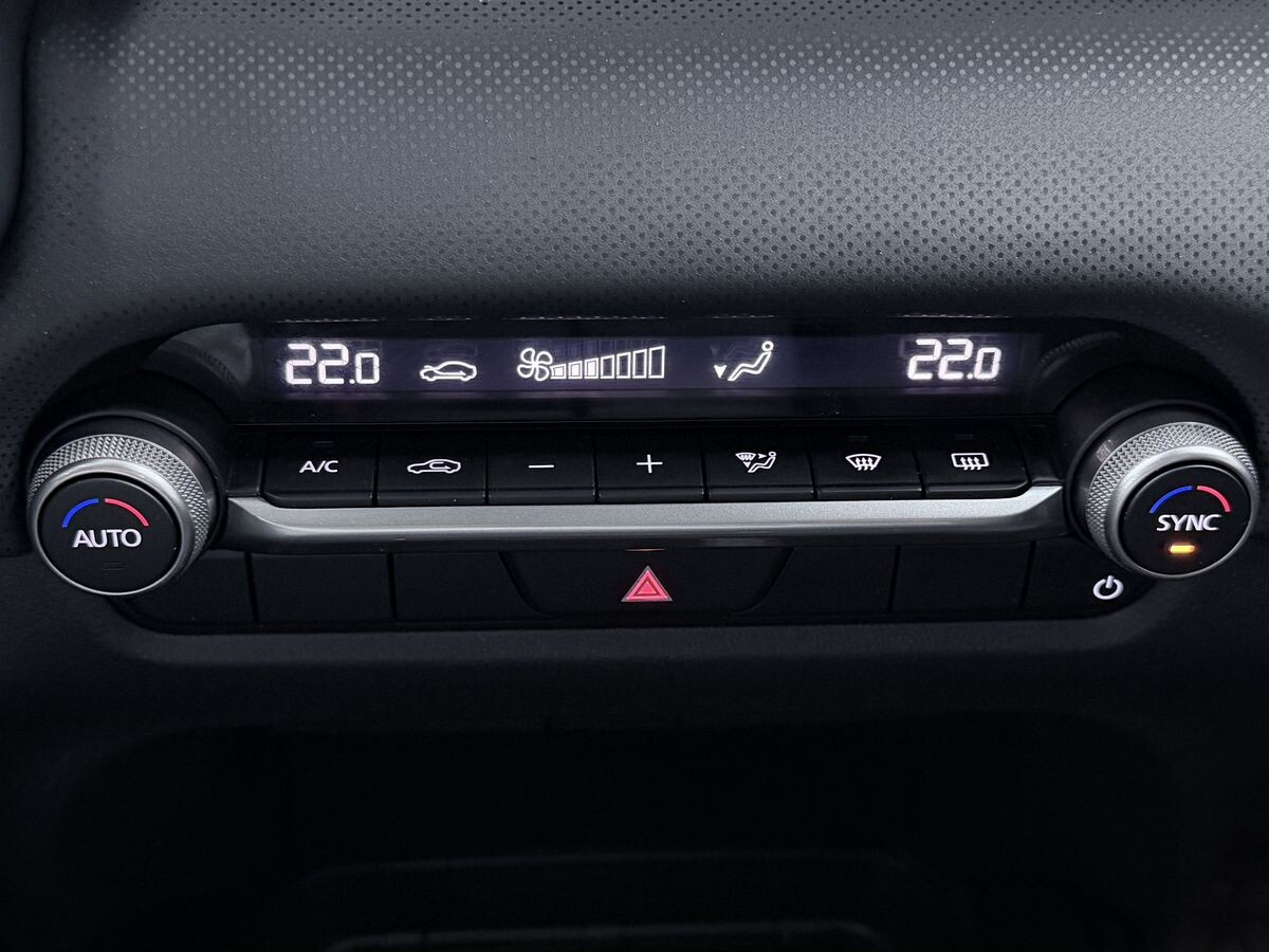 Mazda CX-50 2023 - фото автомобиля