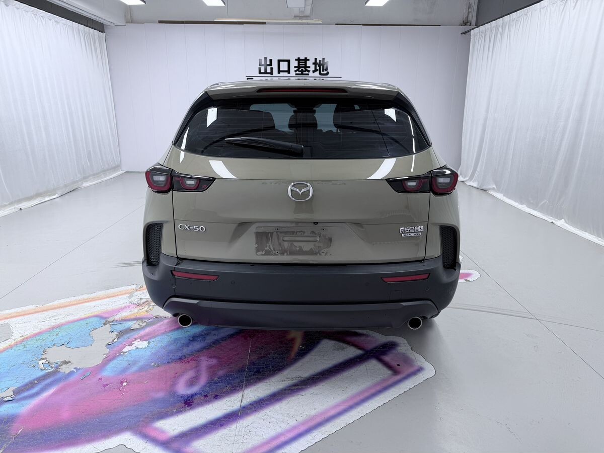 Mazda CX-50 2023 - фото автомобиля