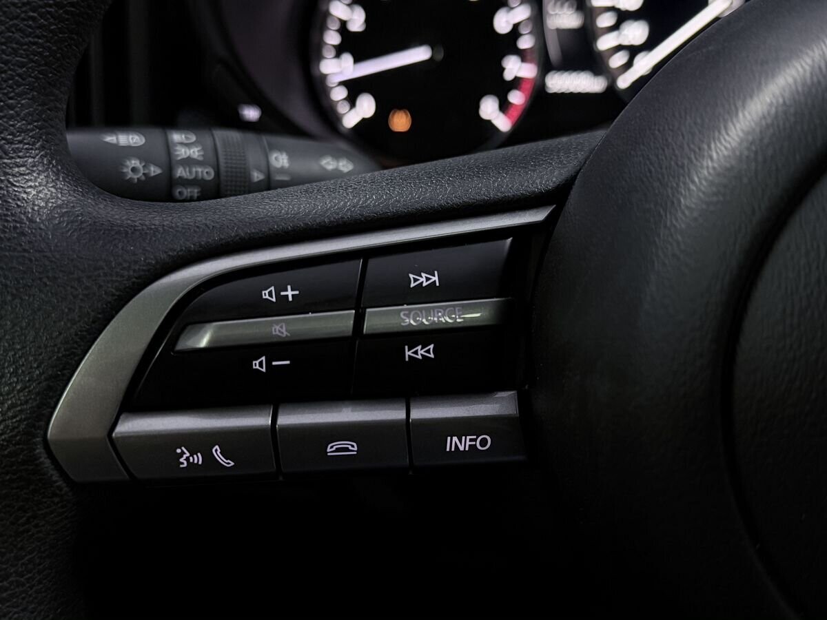 Mazda CX-50 2023 - фото автомобиля