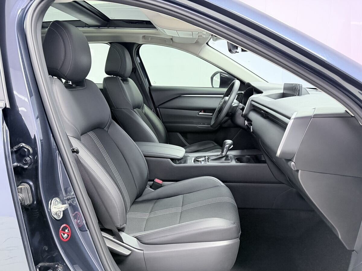 Mazda CX-50 2023 - фото автомобиля