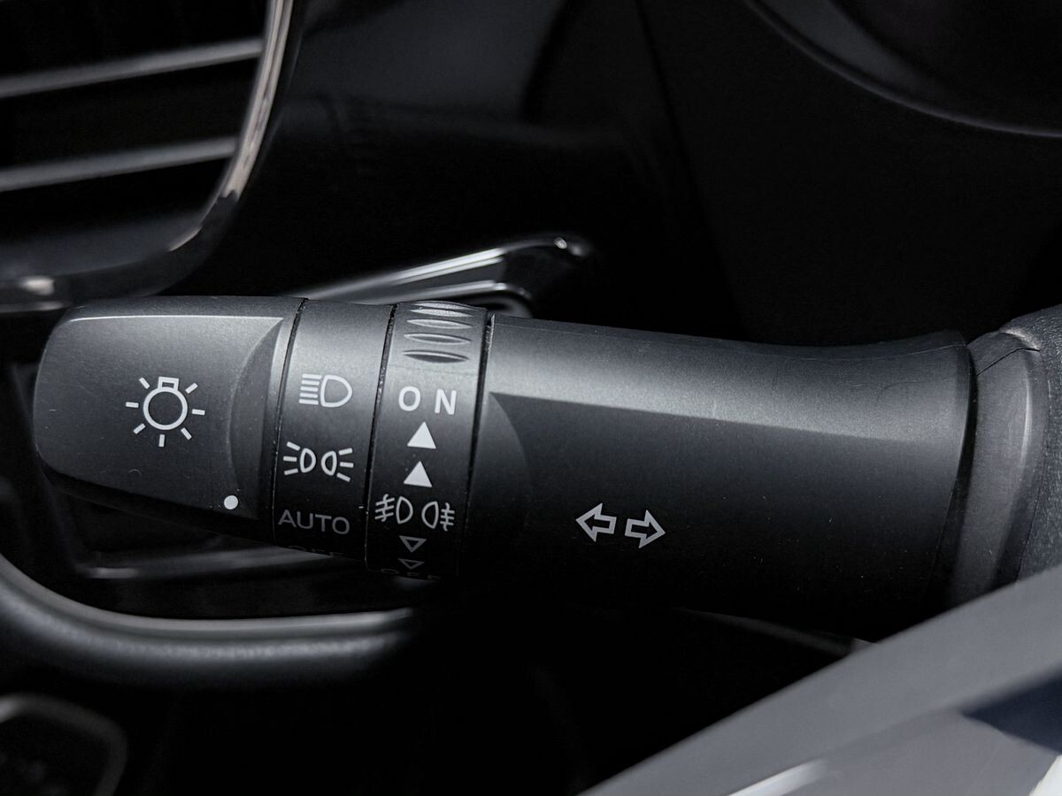 Mitsubishi Outlander 2021 - фото автомобиля