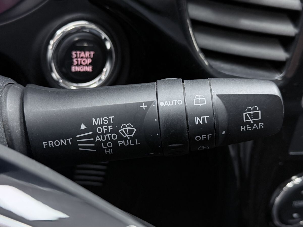 Mitsubishi Outlander 2021 - фото автомобиля