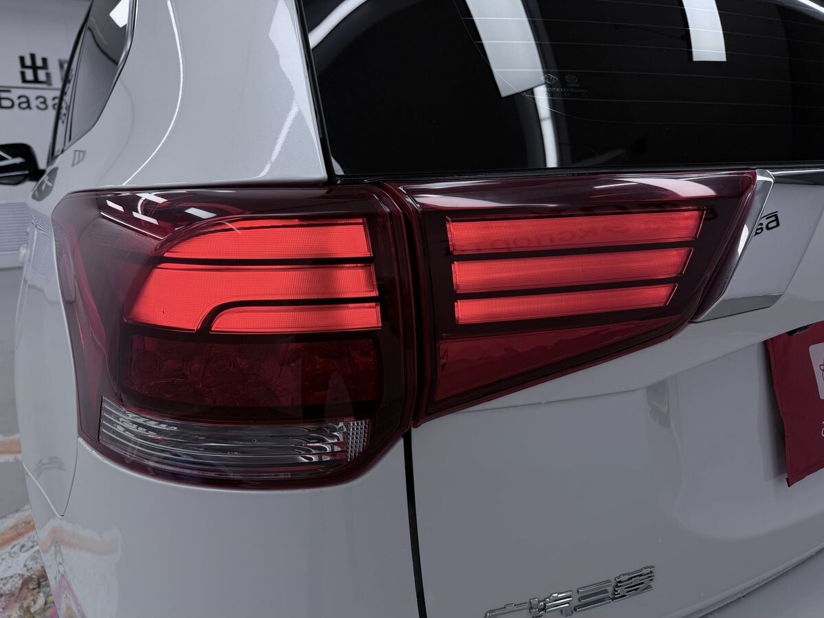 Mitsubishi Outlander 2021 - фото автомобиля