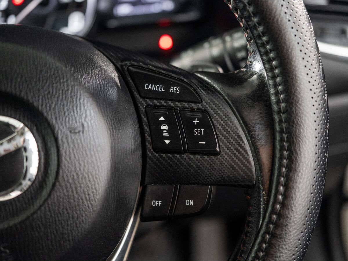 Mazda Axela 2014 - фото автомобиля