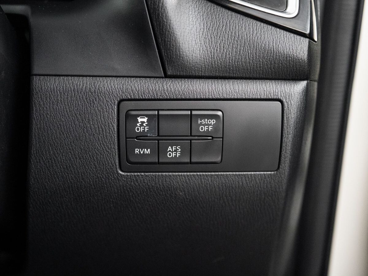 Mazda Axela 2014 - фото автомобиля