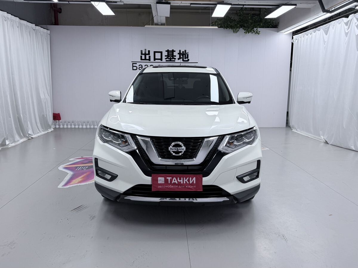 Nissan X-Trail 2022 - фото автомобиля