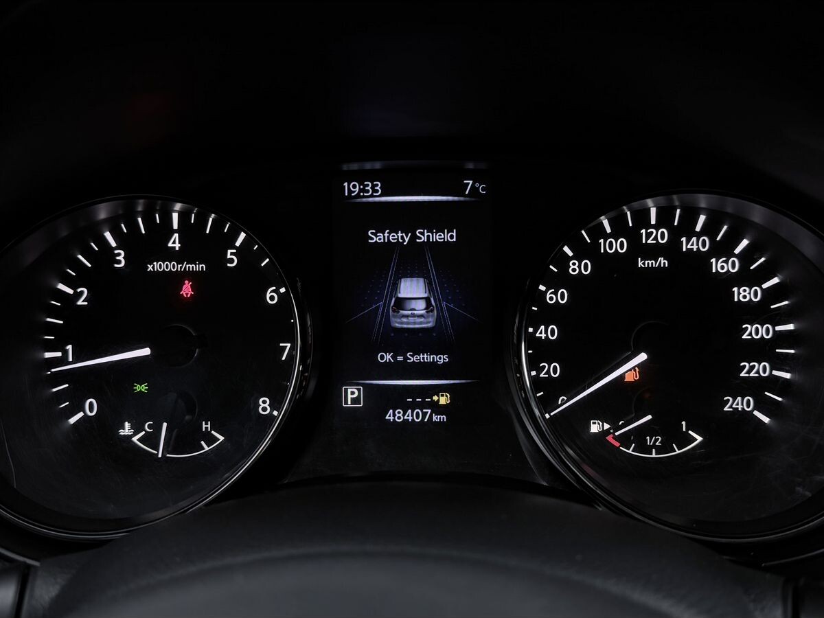 Nissan X-Trail 2022 - фото автомобиля