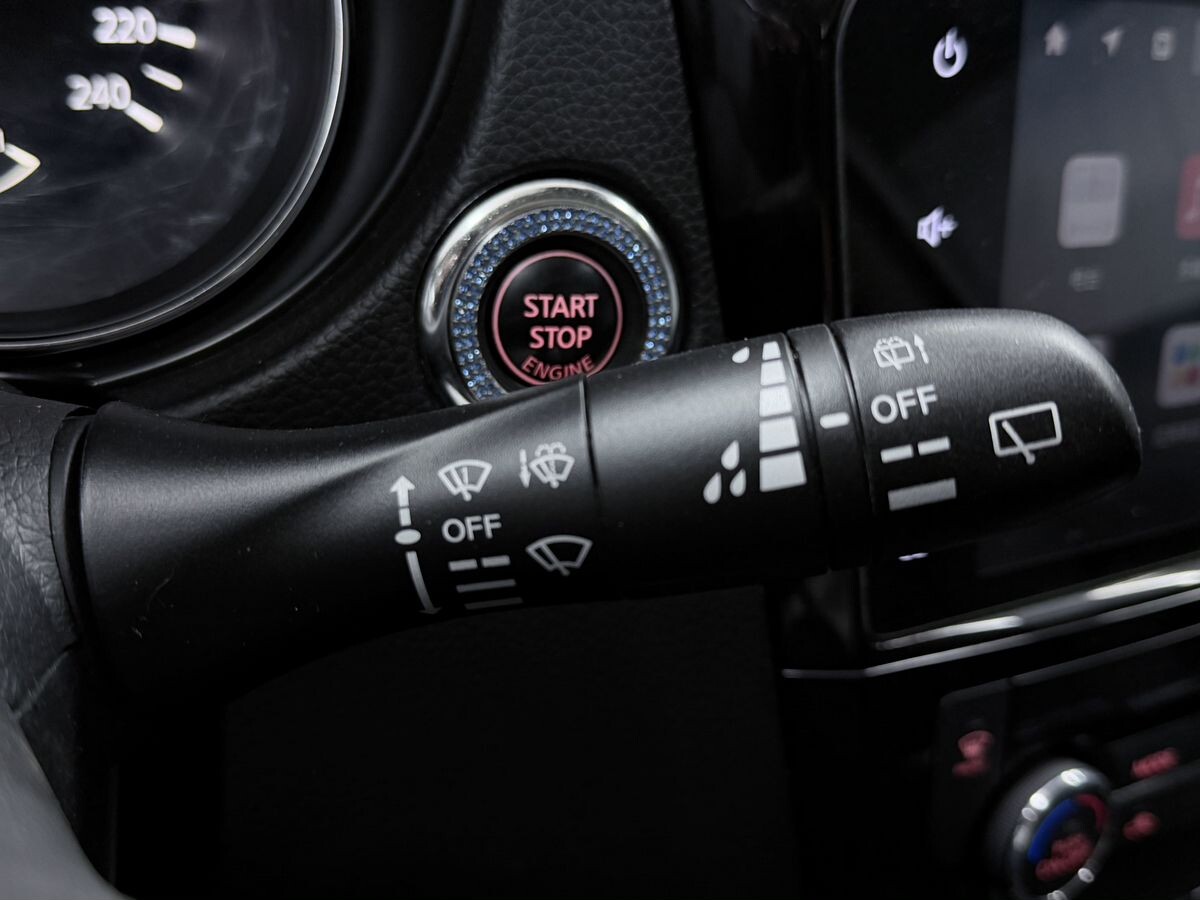 Nissan X-Trail 2022 - фото автомобиля