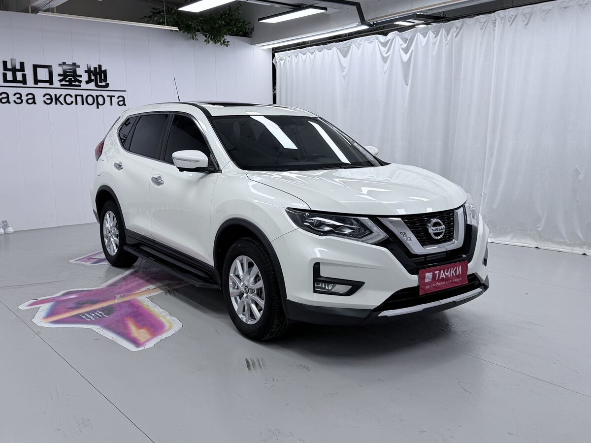 Nissan X-Trail 2022 - фото автомобиля