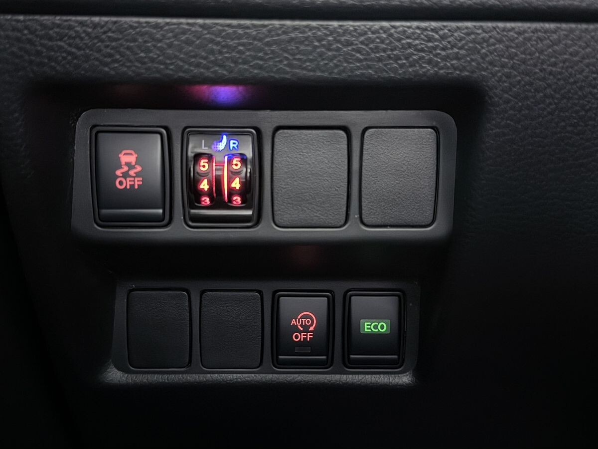 Nissan X-Trail 2022 - фото автомобиля