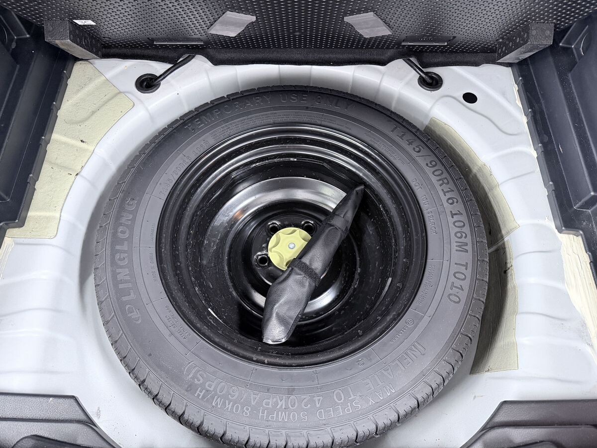 Nissan X-Trail 2022 - фото автомобиля