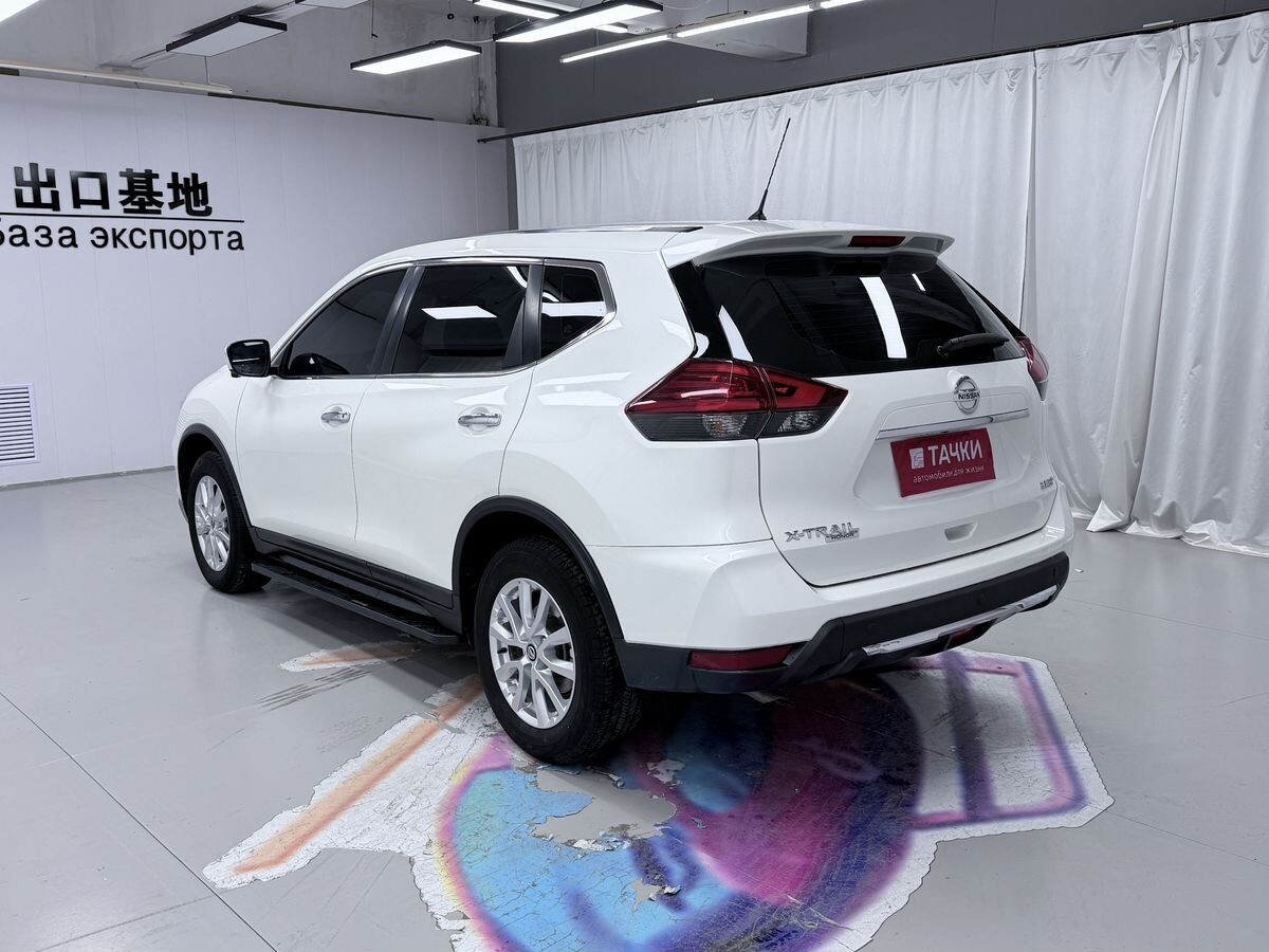 Nissan X-Trail 2022 - фото автомобиля