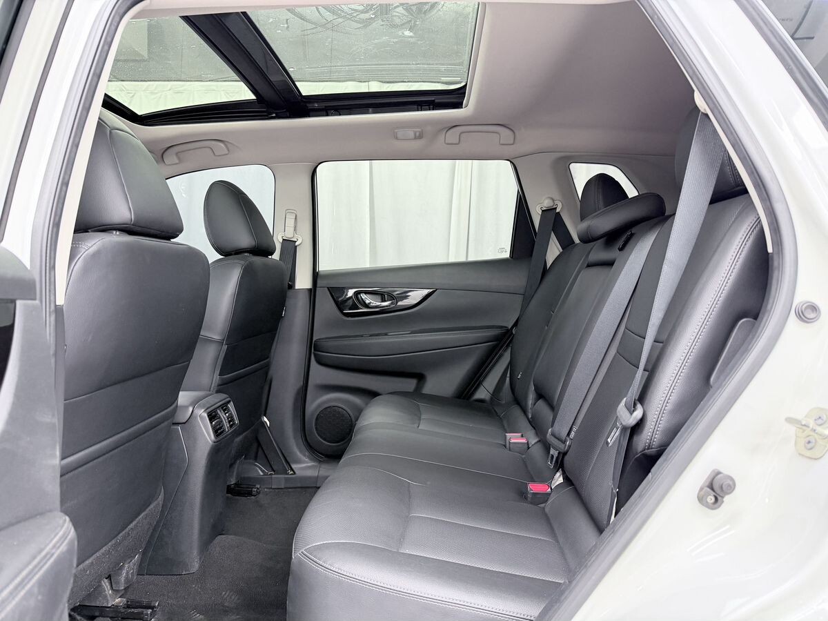 Nissan X-Trail 2022 - фото автомобиля