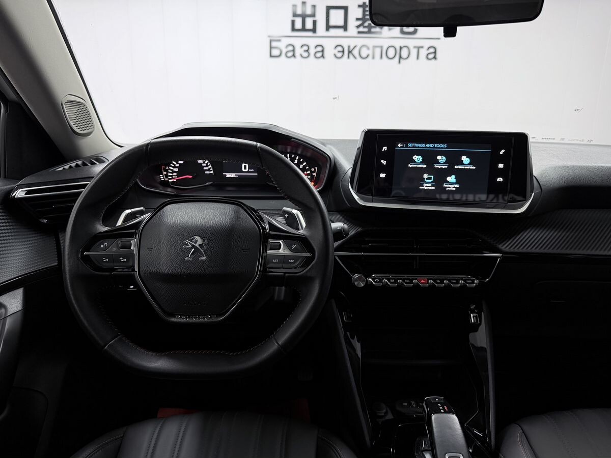 Peugeot 2008 2022 - фото автомобиля