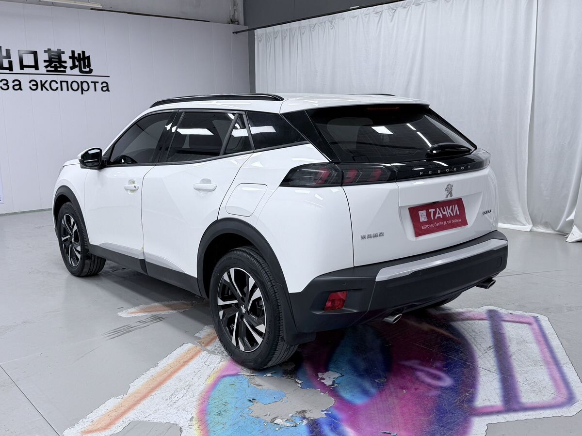 Peugeot 2008 2022 - фото автомобиля