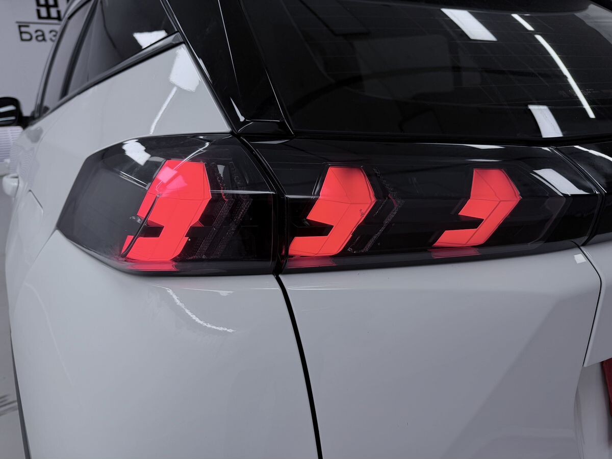 Peugeot 2008 2022 - фото автомобиля