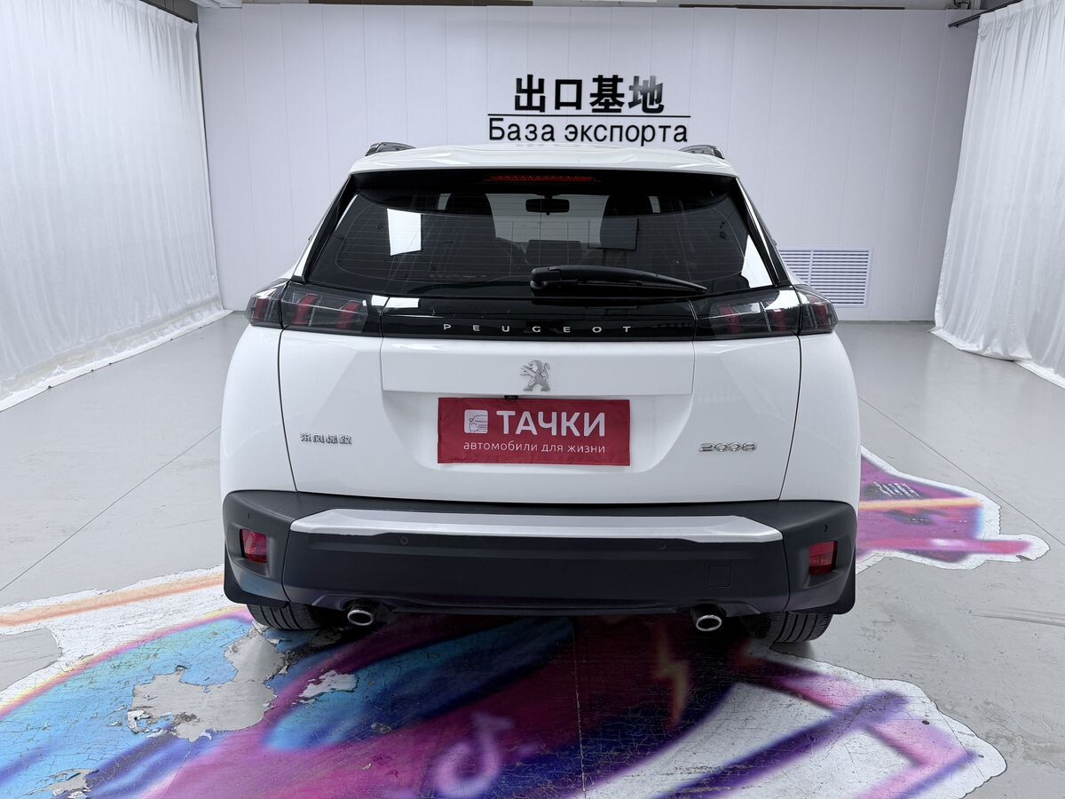 Peugeot 2008 2022 - фото автомобиля
