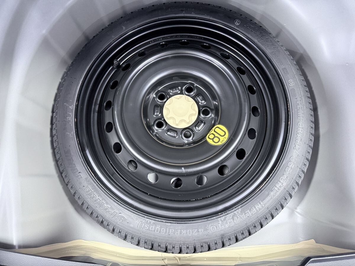 Toyota Corolla 2023 - фото автомобиля