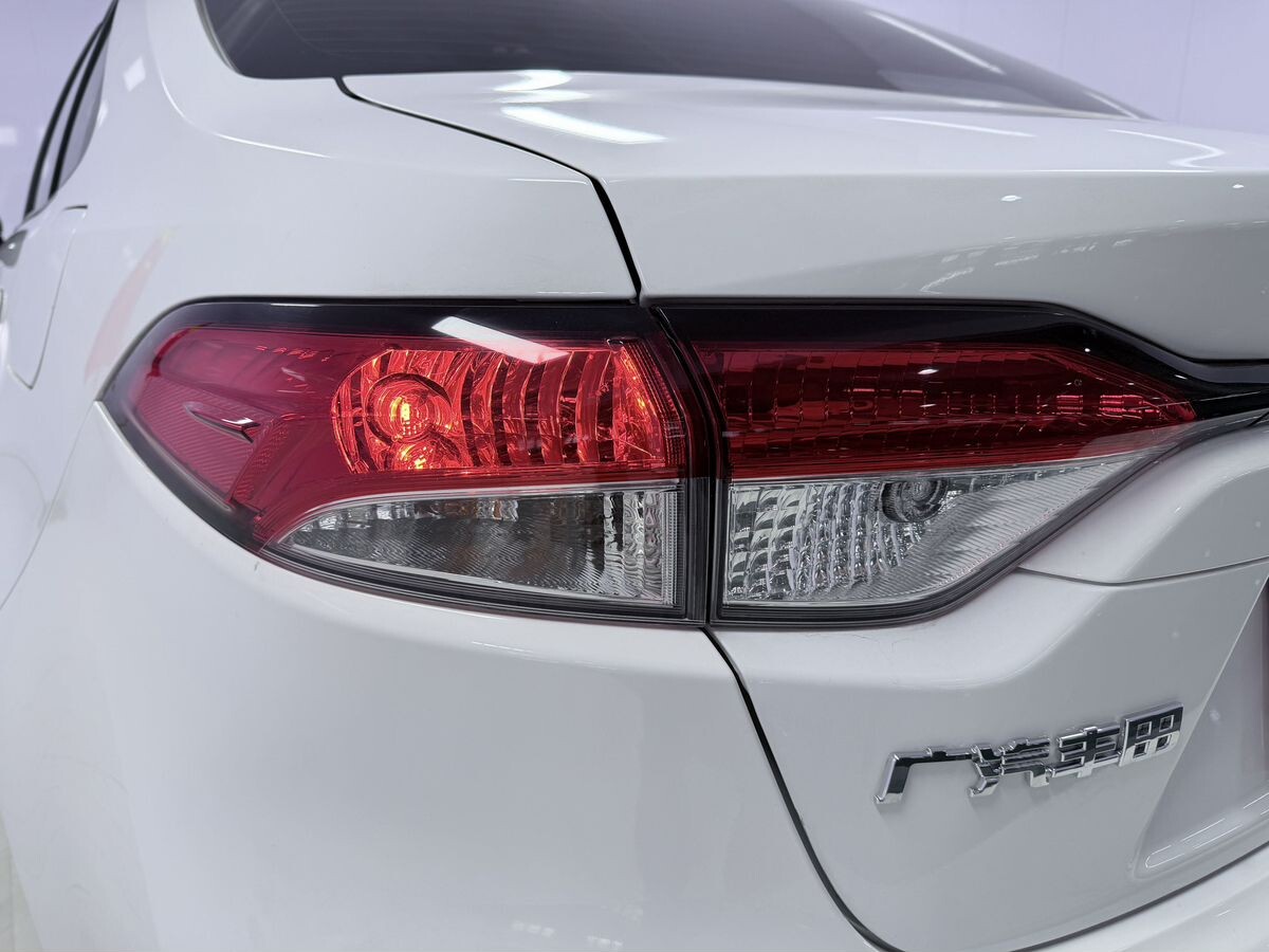 Toyota Levin 2022 - фото автомобиля