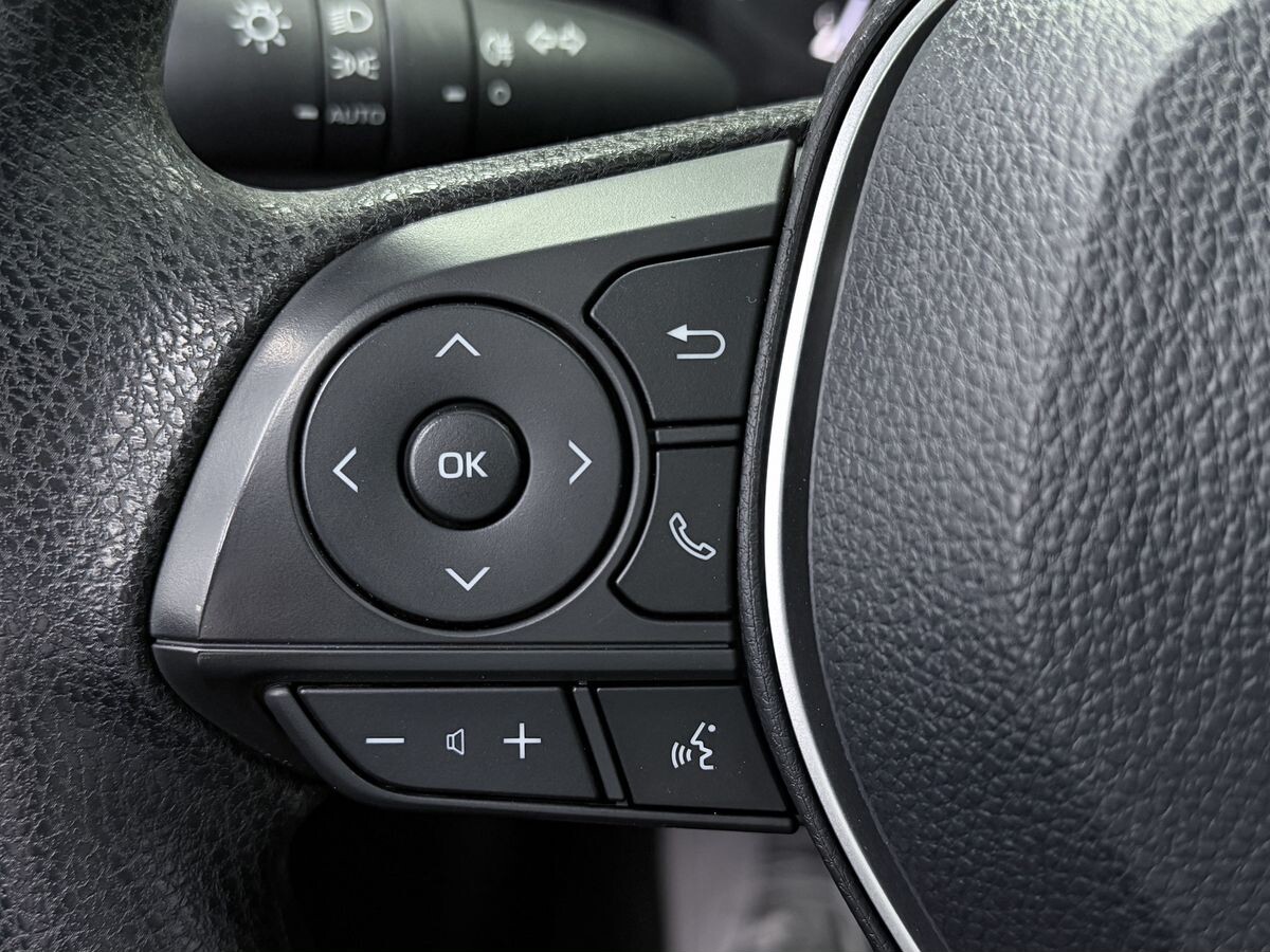 Toyota Levin 2022 - фото автомобиля