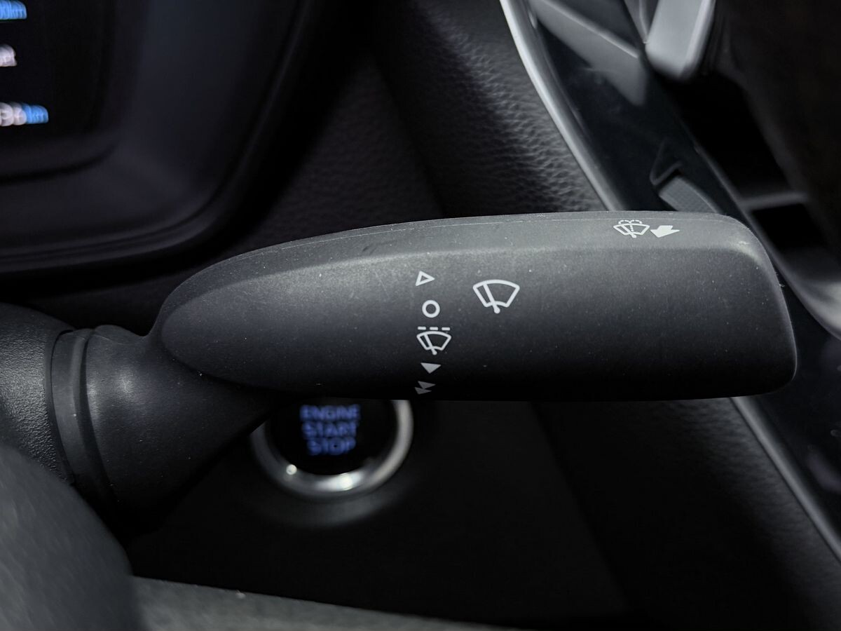 Toyota Levin 2022 - фото автомобиля