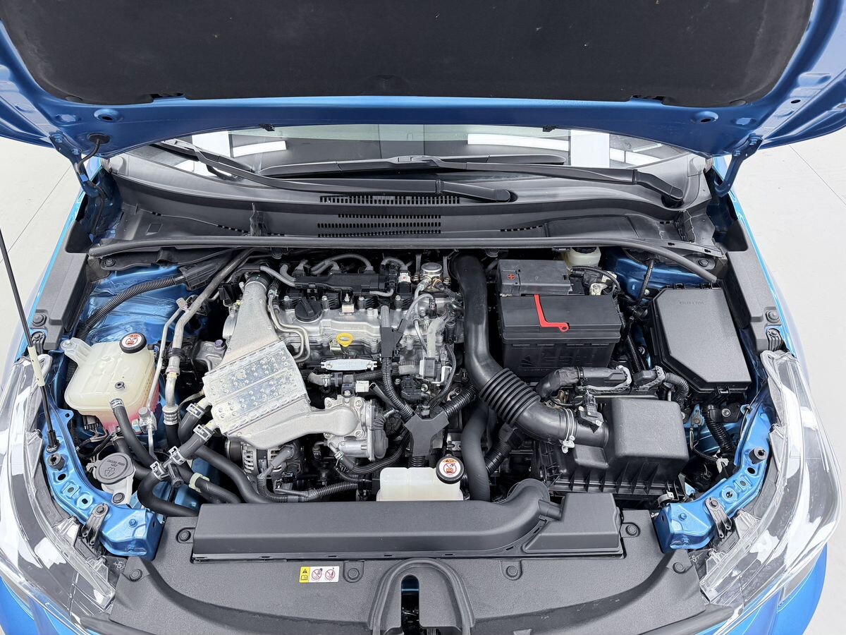 Toyota Levin 2022 - фото автомобиля