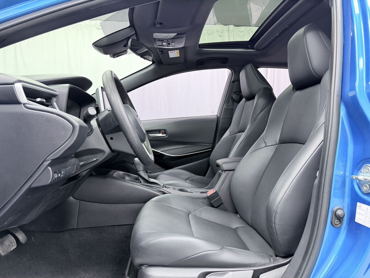 Toyota Levin 2022 - фото автомобиля