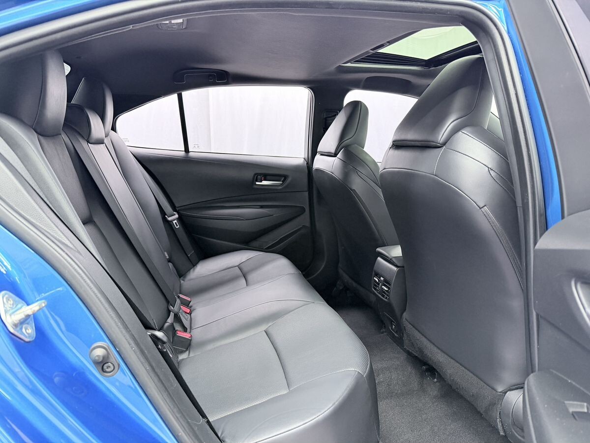 Toyota Levin 2022 - фото автомобиля