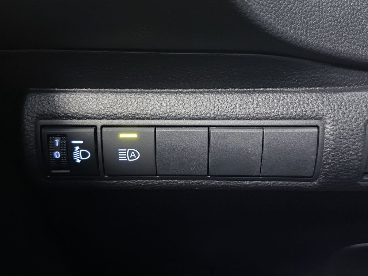 Toyota Levin 2021 - фото автомобиля