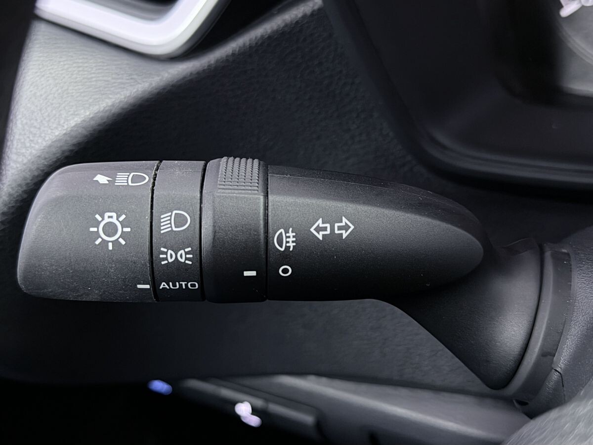 Toyota Levin 2022 - фото автомобиля