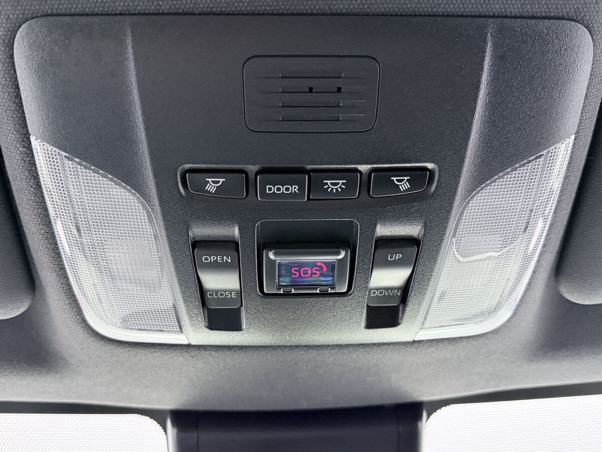 Toyota Levin 2022 - фото автомобиля