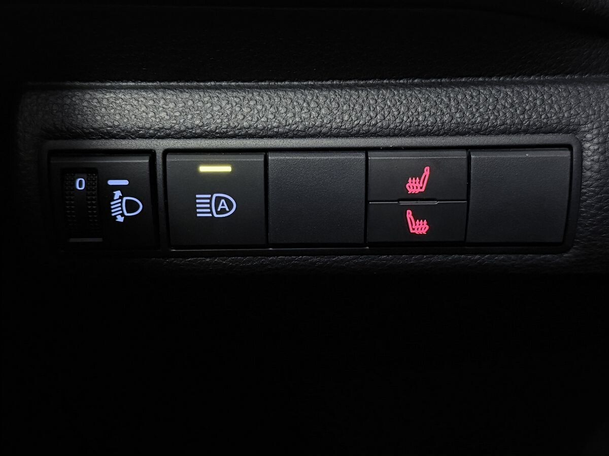 Toyota Levin 2022 - фото автомобиля