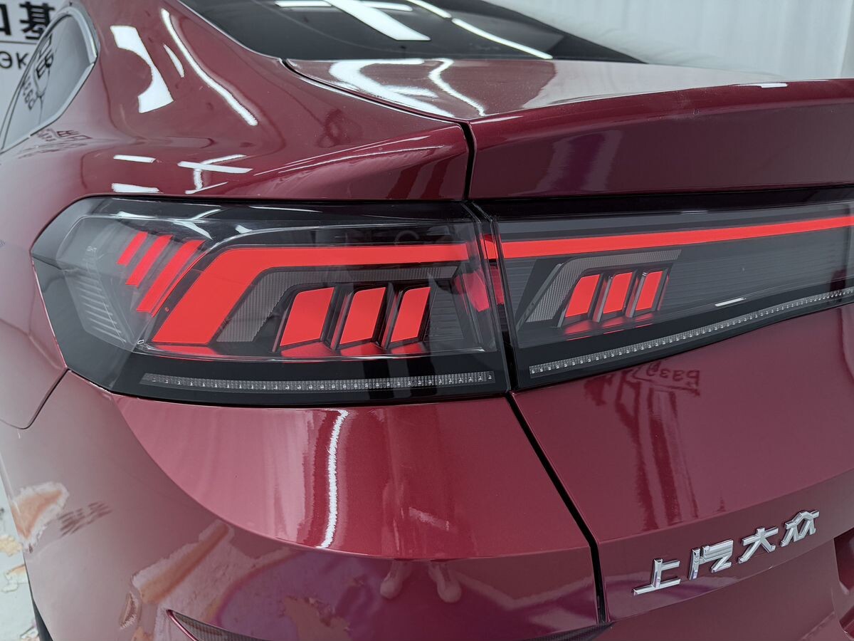 Volkswagen Lamando L 2022 - фото автомобиля