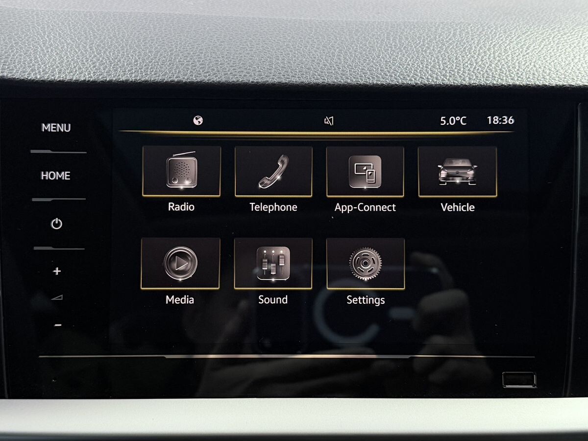 Volkswagen Lavida 2022 - фото автомобиля