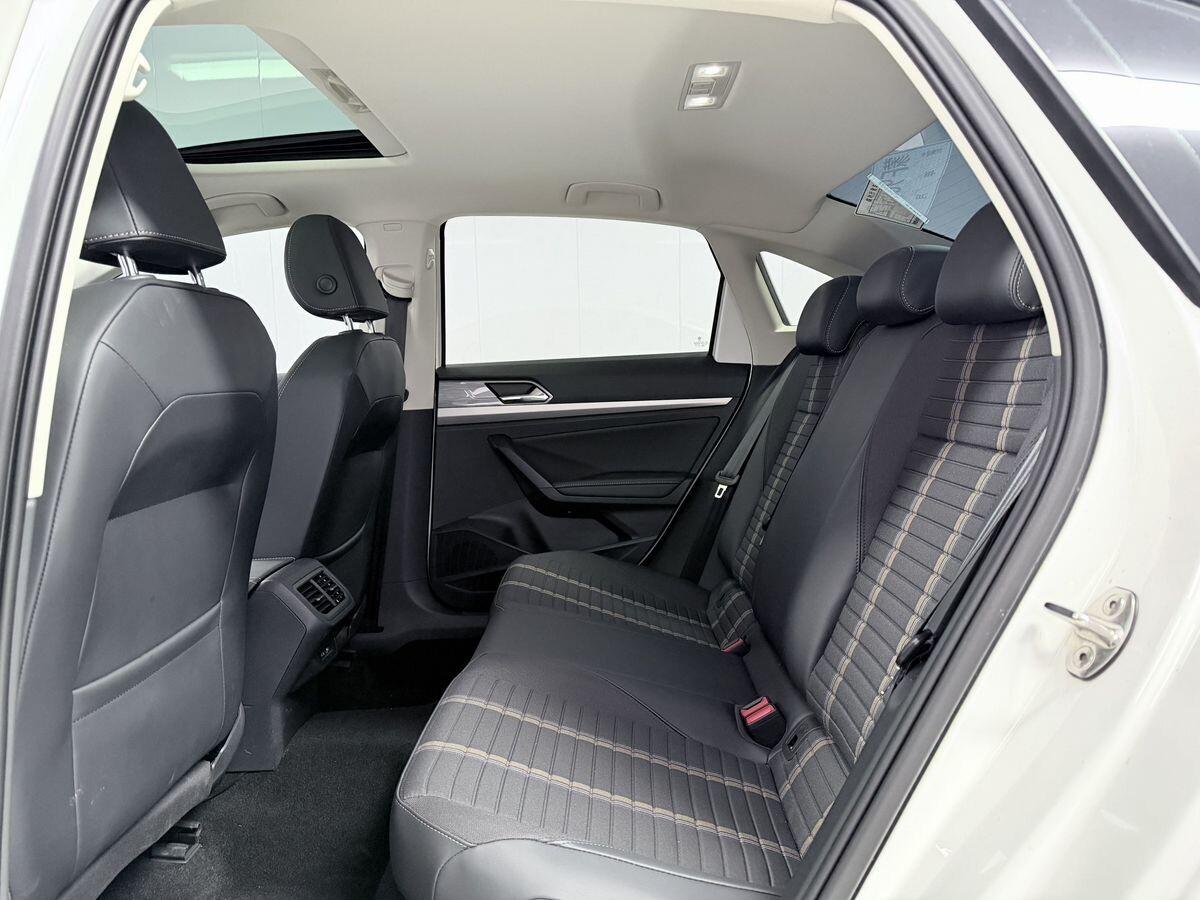 Volkswagen Lavida 2022 - фото автомобиля