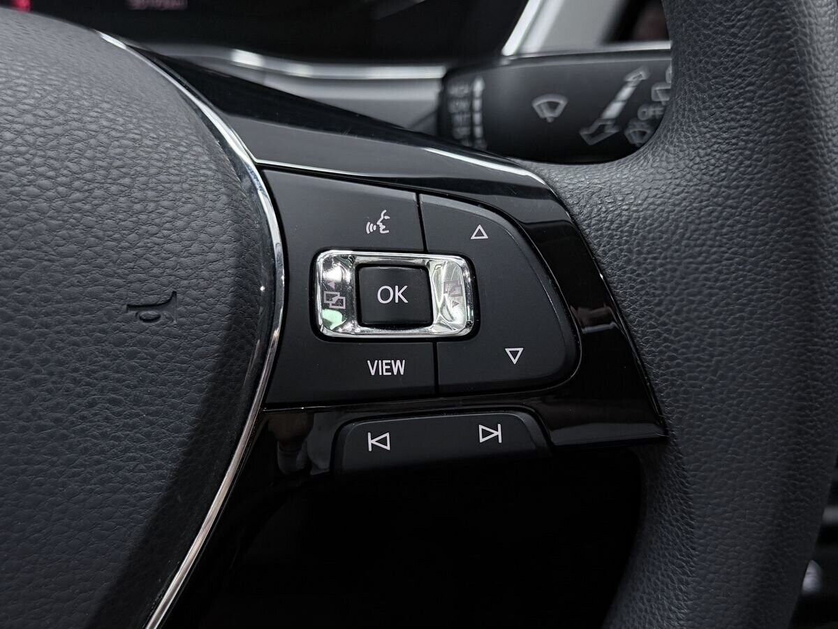 Volkswagen T-Cross 2022 - фото автомобиля