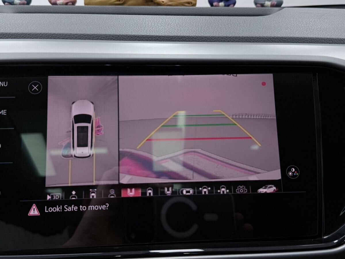 Volkswagen T-Cross 2022 - фото автомобиля