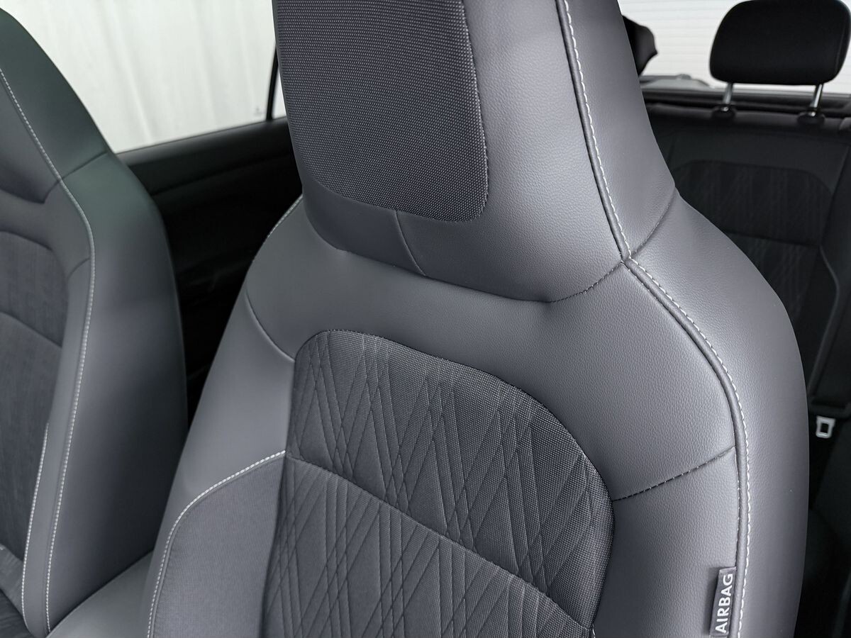 Volkswagen T-Cross 2022 - фото автомобиля