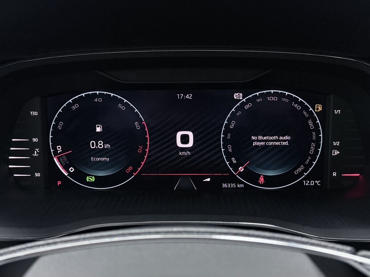 Skoda Octavia 2022 - фото автомобиля